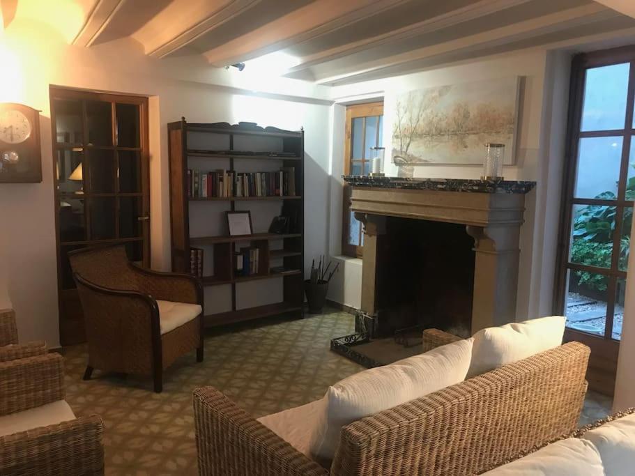 Ca Margalef - Casa Rural Con Encanto Ginestar Zewnętrze zdjęcie